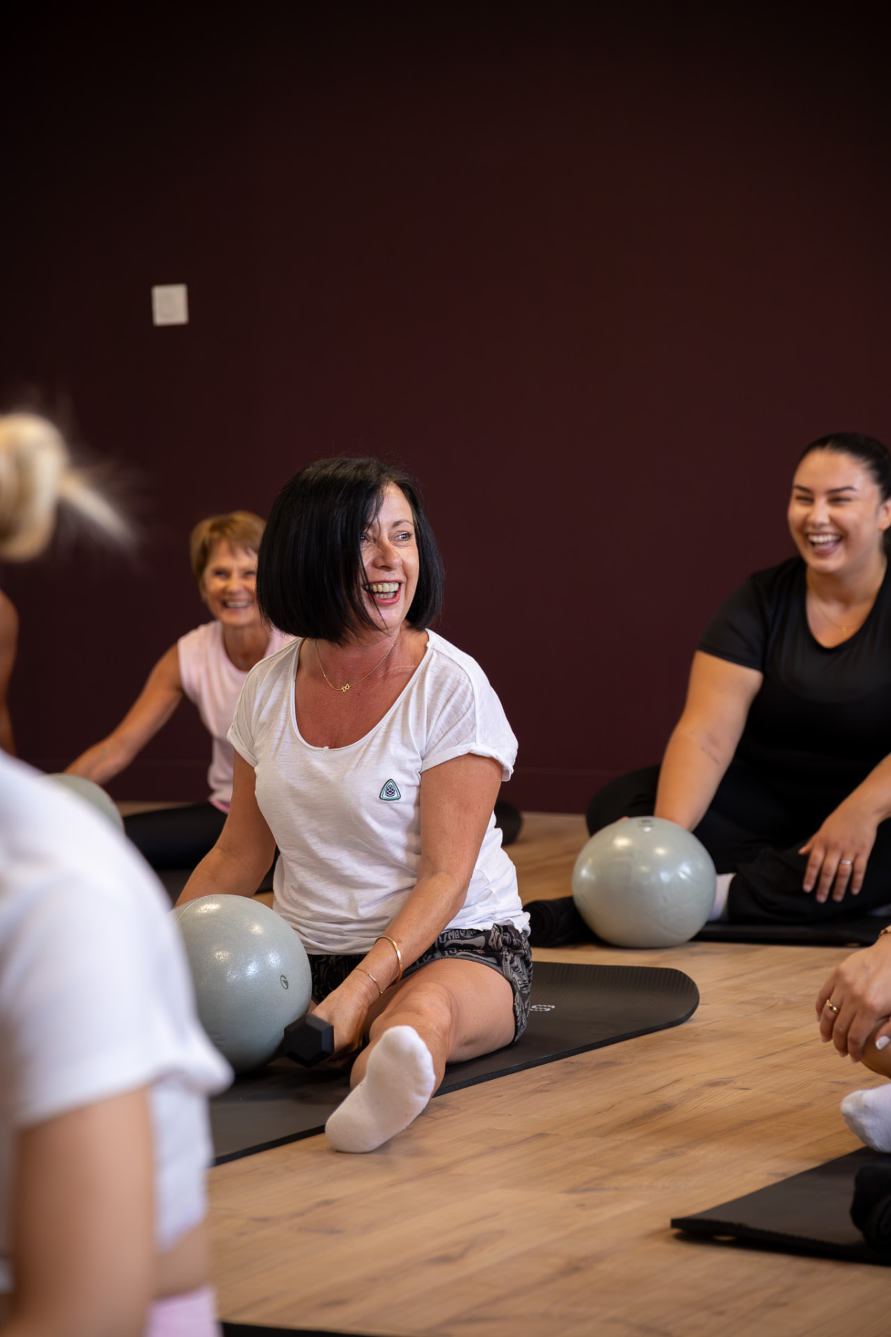 Cours de Pilates en petit groupe au studio KINŌ
